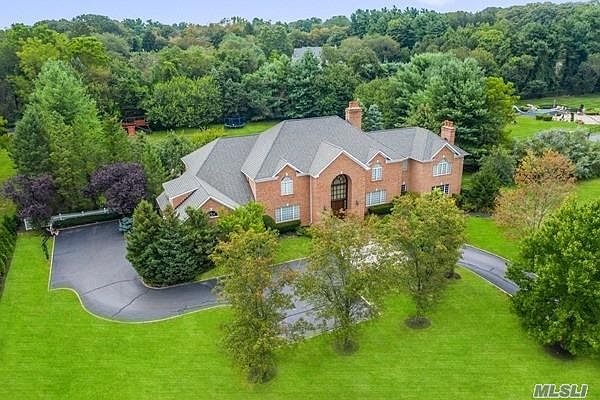 1st image of Hunt Ct