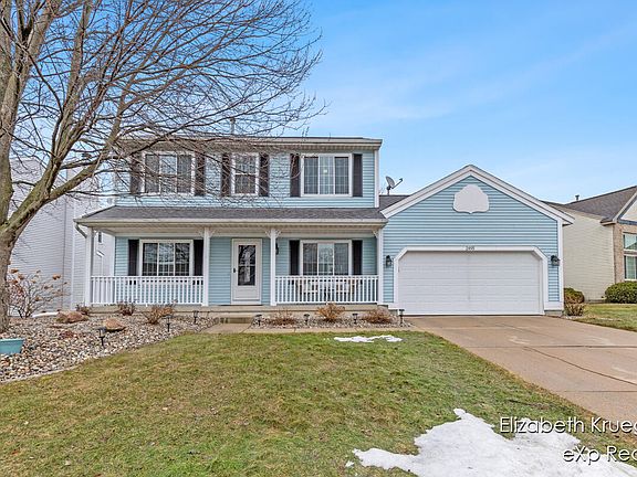 2nd image of 2495 Thorn Creek St SE