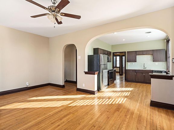 2nd image of 4370 Swan Ave Floor 2