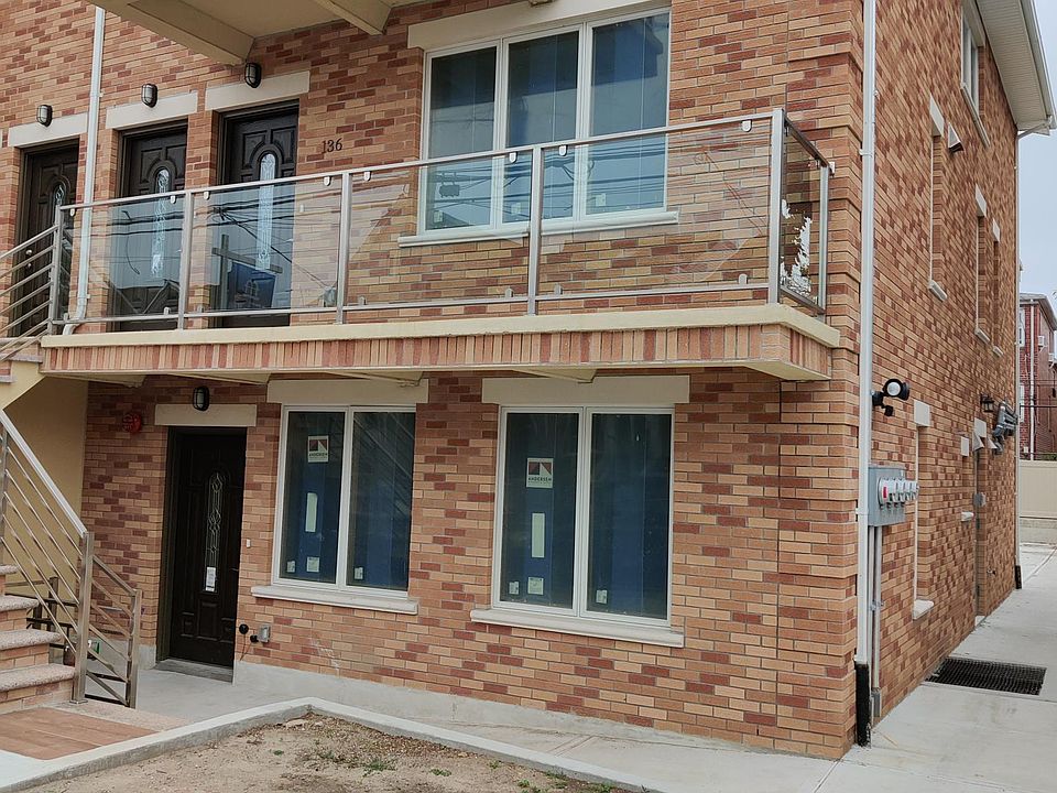 1st image of 136BAY 10th Ave
