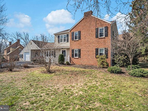 3rd image of 1200 Sadler Dr