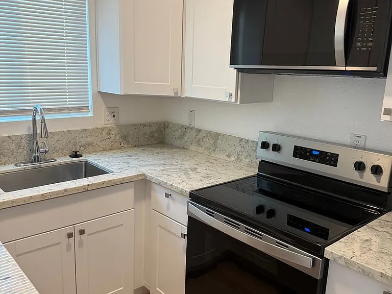 1305 Sylvan Meadows Dr #A — Photo 7