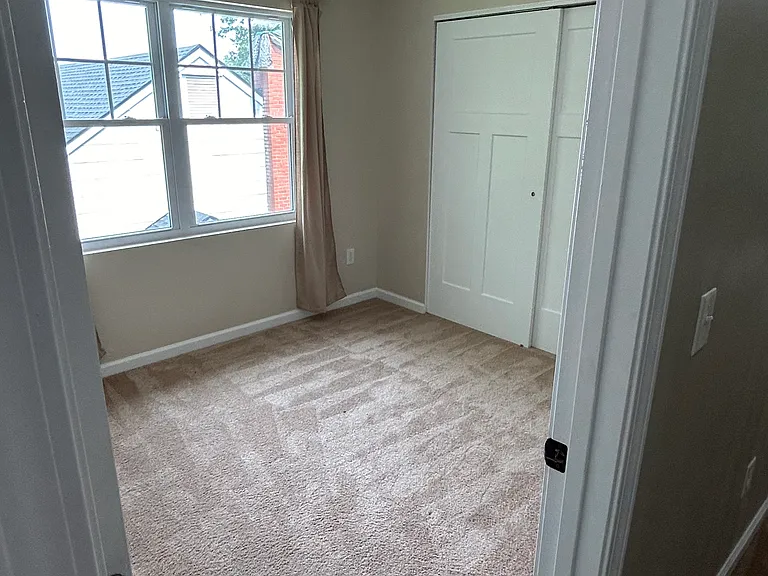 2851 Washington Ave — Photo 16