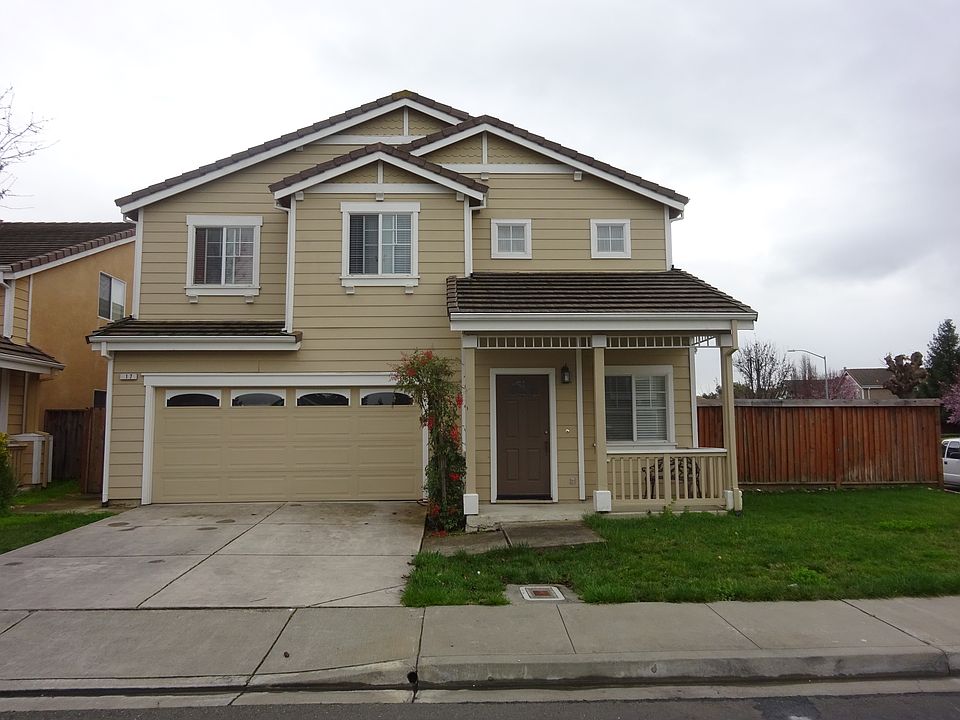 1st image of 17 Michael Ln