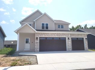 3691 E Gladiolus Pl, Appleton, WI 54913