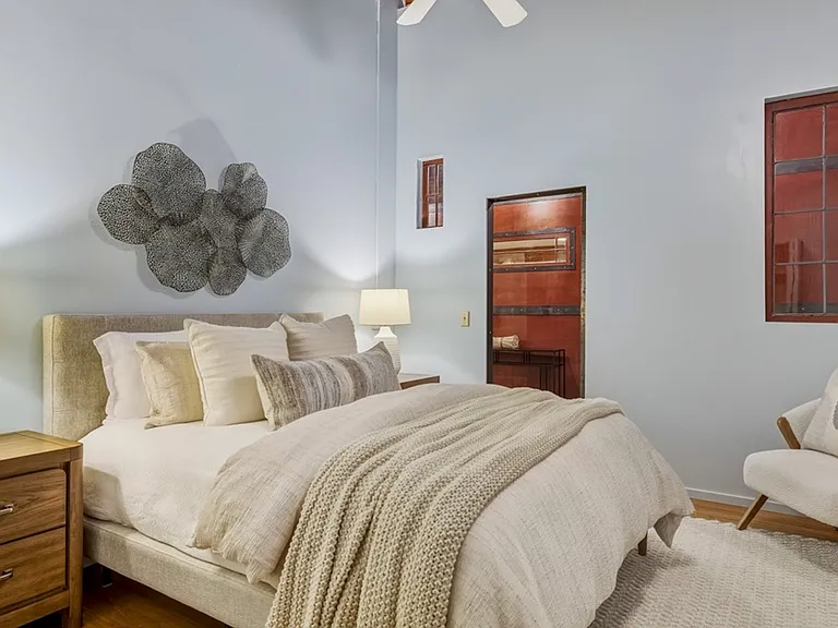 80 S Jackson St #407 — Photo 11