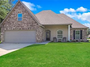 695 Elissa Ln, Slidell, LA 70458