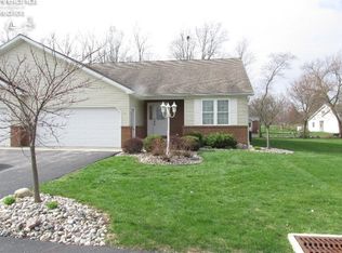 32 Rita Ln, Tiffin, OH 44883