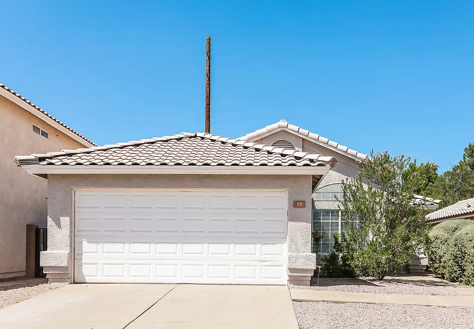 72 N Cholla St