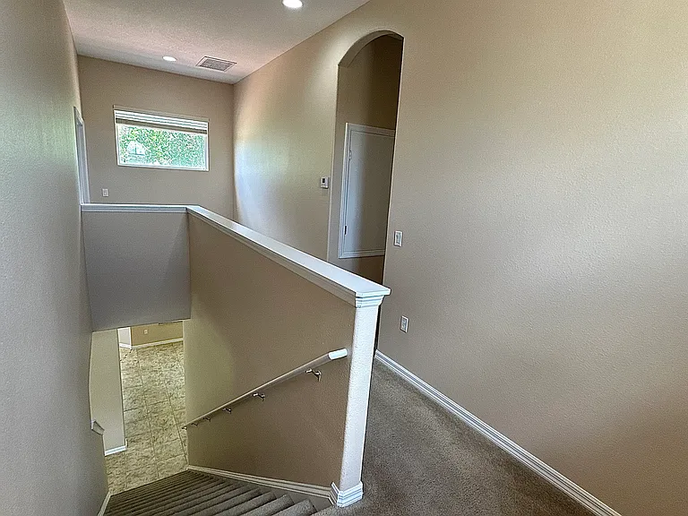1762 Altavista Cir — Photo 10