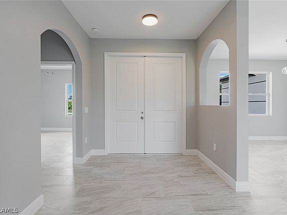 3rd image of 1205 Sunniland Blvd