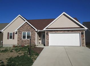 18 Amber Rdg, Morgantown, WV 26508