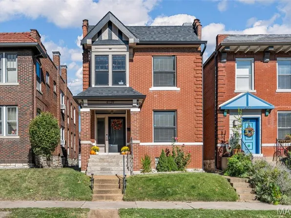 4139 Russell Blvd, Saint Louis, MO 63110