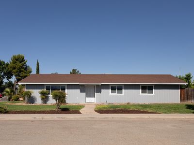 12988 Tactacan Avenue, Orosi, CA, 93647