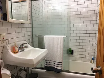 Rented by Peter Meskouris LREB