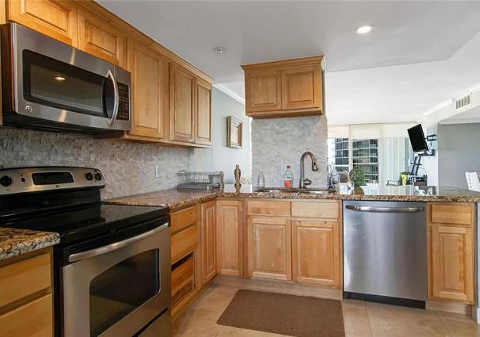 2200 NE 33rd Ave cu-9A, Fort Lauderdale, FL 33305 — Photo 1