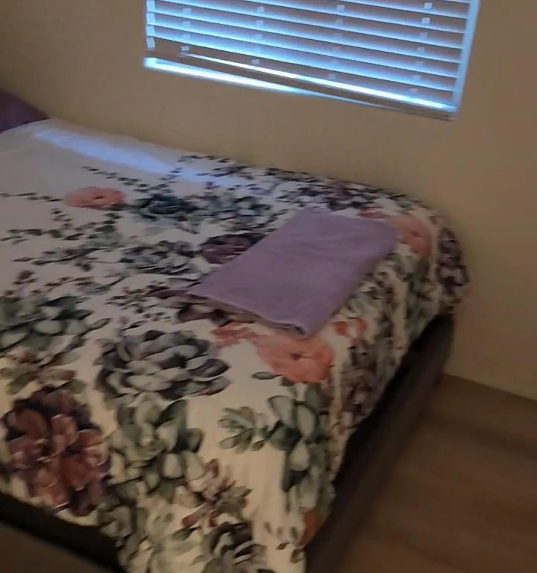 4 bed, 3.0 bath, 1800 sqft, $1,139 — Photo 2