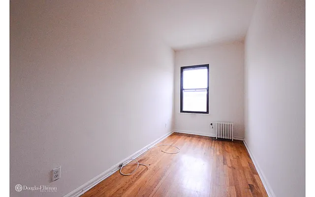 Rented by Douglas Elliman | media 18