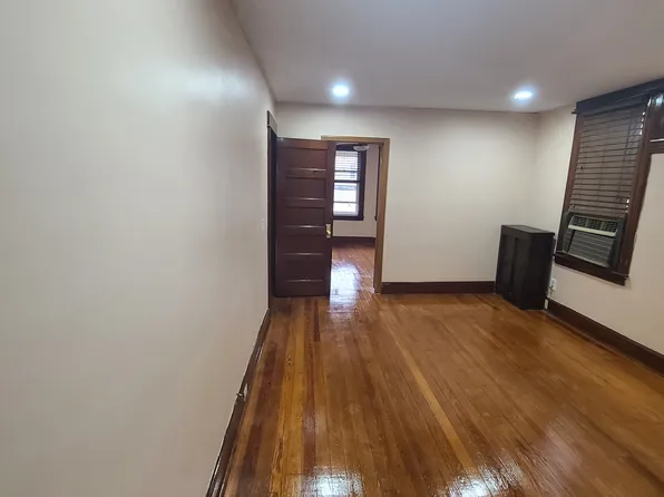 364 Avenue A Floor 2, Bayonne, NJ 07002