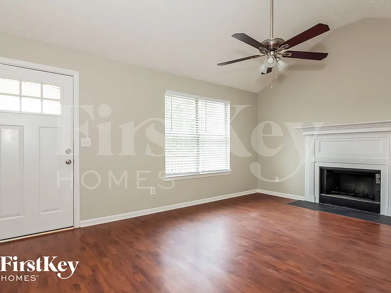 222 Brenda Ellen Dr — Photo 3
