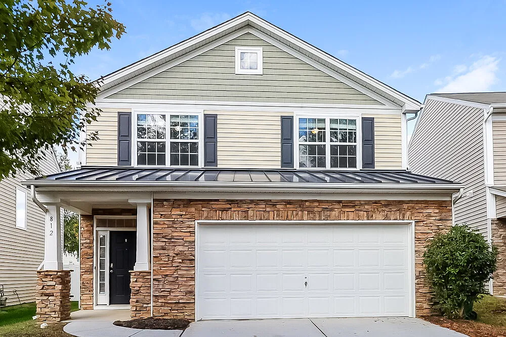 4 bed, 2.5 bath, 2662 sqft, $2,235 — Photo 4