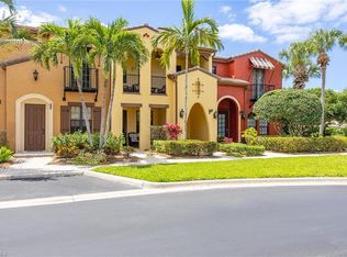 8986 Cambria Cir Unit 2204, Naples, FL 34113