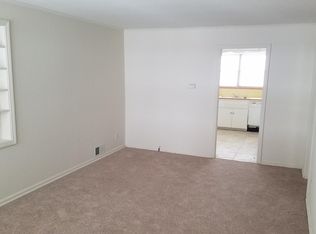 6305 W 62nd Ter, Mission, KS 66202
