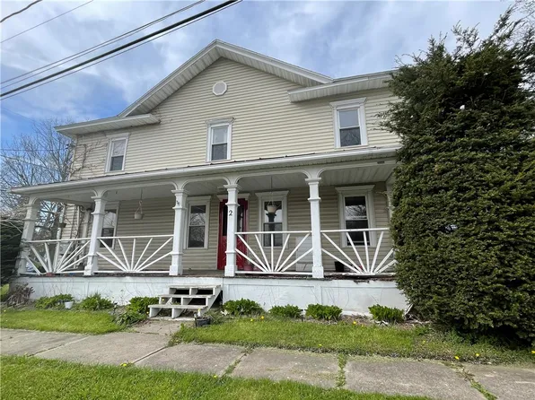 2 Cass St #101, Wayland, NY 14572