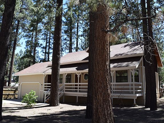 5th image of 579 Saint Anton Ct