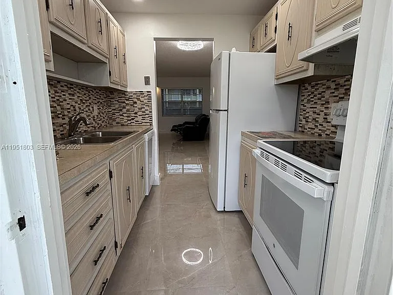 6650 Royal Palm Blvd #110C — Photo 1