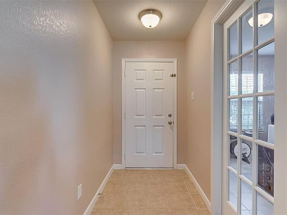 5th image of 19310 Jordans Landing Ln