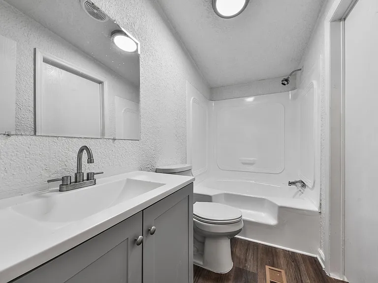 119 McCallman Rd — Photo 6