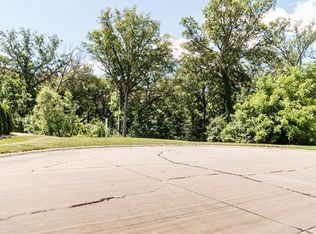 4649 Boardwalk, Smithton, IL 62285