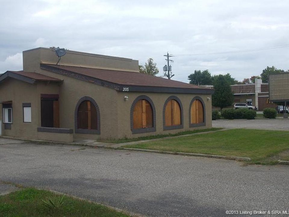 2nd image of 2615 Charlestown Rd