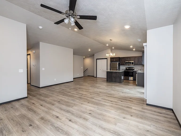 Granite Townhomes — Photo 35