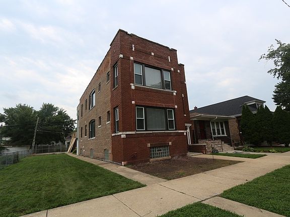 3rd image of 549 E 91st St #1