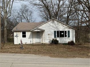 626 W Fickinger St, Sulphur Springs, AR 72768