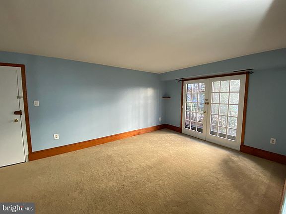 2nd image of 426 N Armistead St APT 101