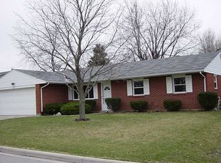 215 Surrey Ln, Greenville, OH 45331