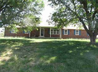 33015 S Chandler Rd, Creighton, MO 64739