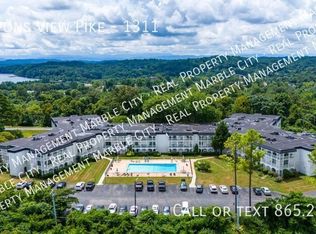 5709 Lyons View Pike APT 1311, Knoxville, TN 37919