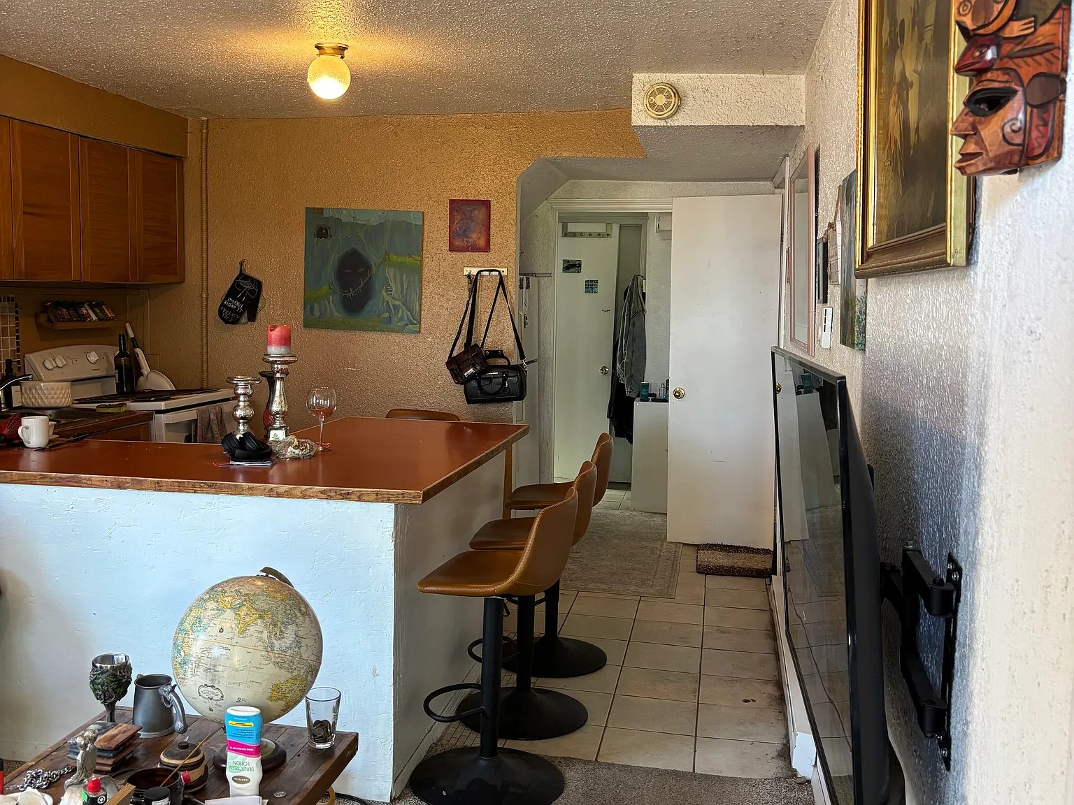 2 bed, 640 sqft, $1,200 — Photo 3
