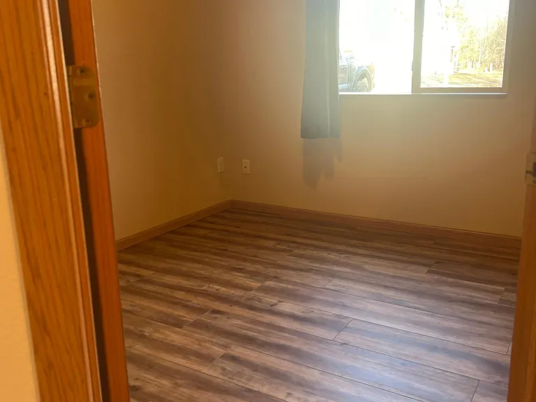6044 Fountain Rd — Photo 12