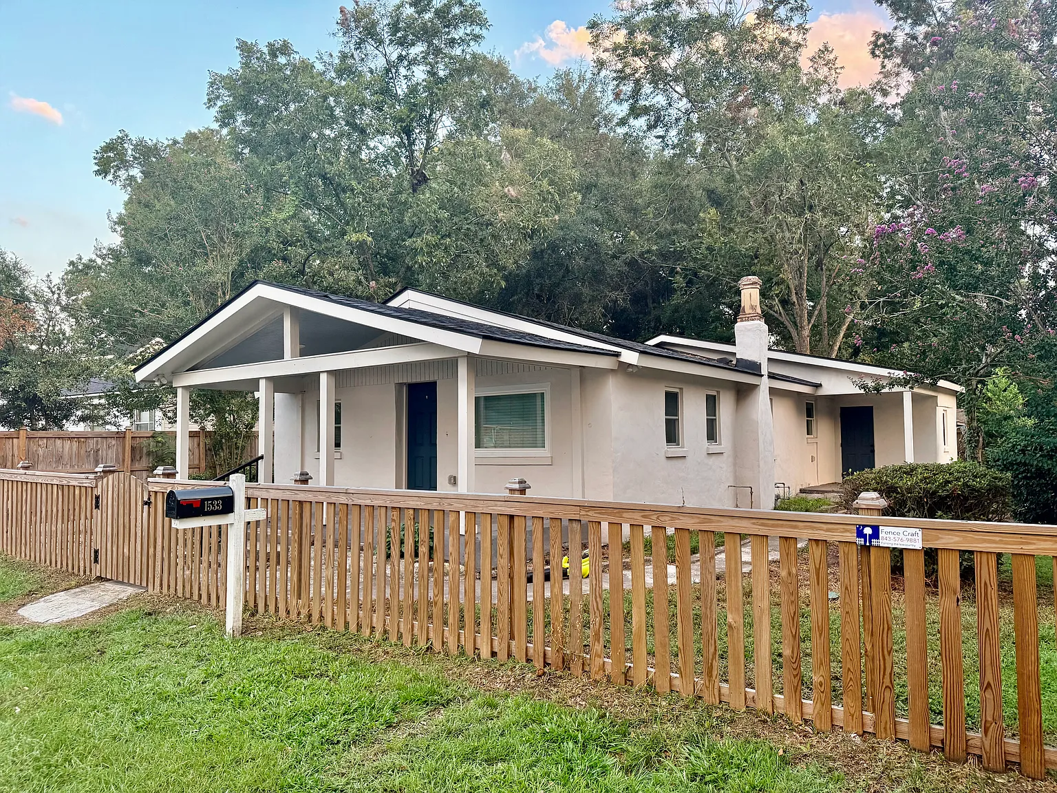 3 bed, 1399 sqft, $2,900 — Photo 2