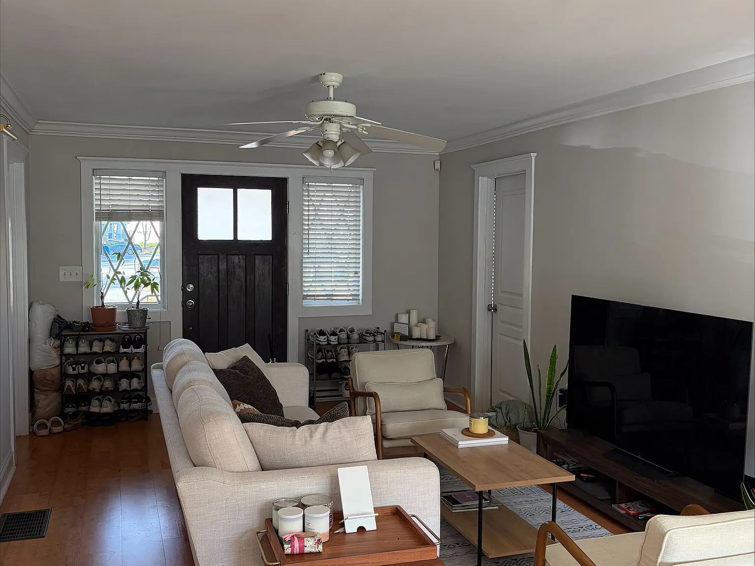 3 bed, 1148 sqft, $2,100 — Photo 3