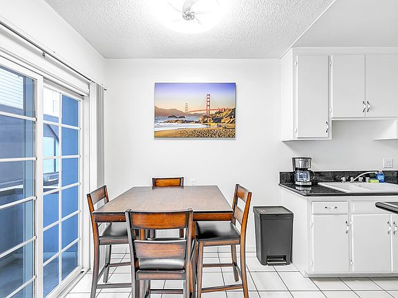4th image of 3720 Vinton Ave APT 7