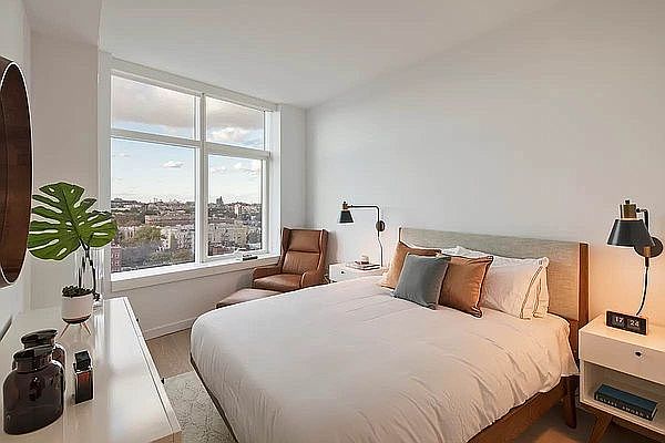 2nd image of 149 Lenox Rd #8C