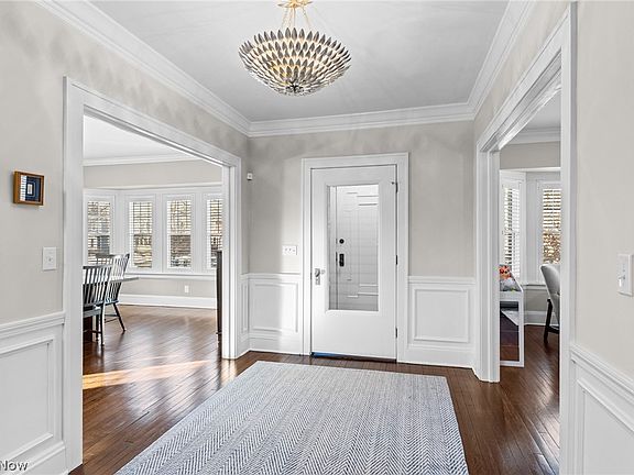 4th image of 2934 Scarborough Rd