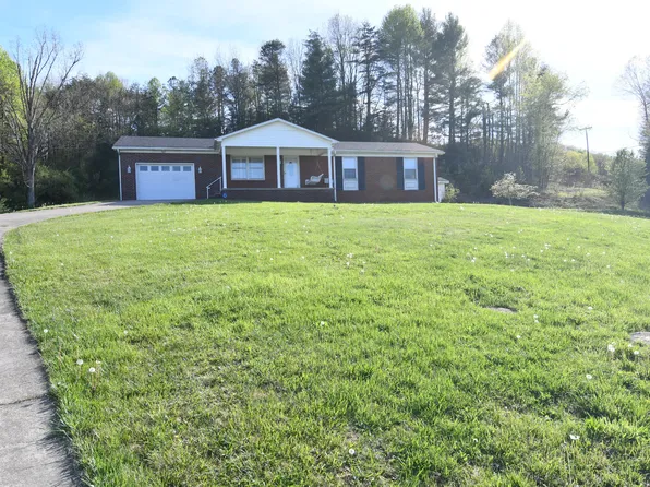 365 Sharkey Rd, Morehead, KY 40351