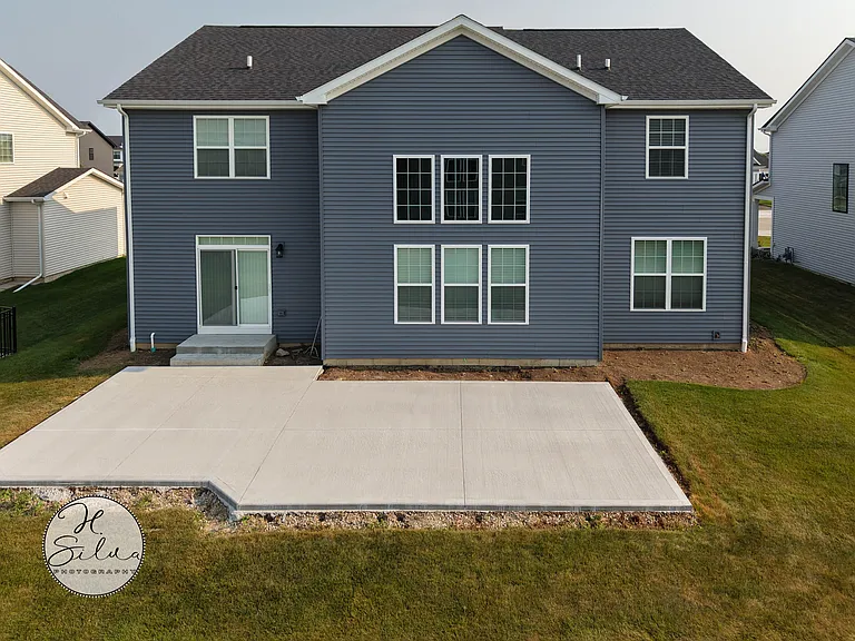 10784 Saxony St — Photo 23